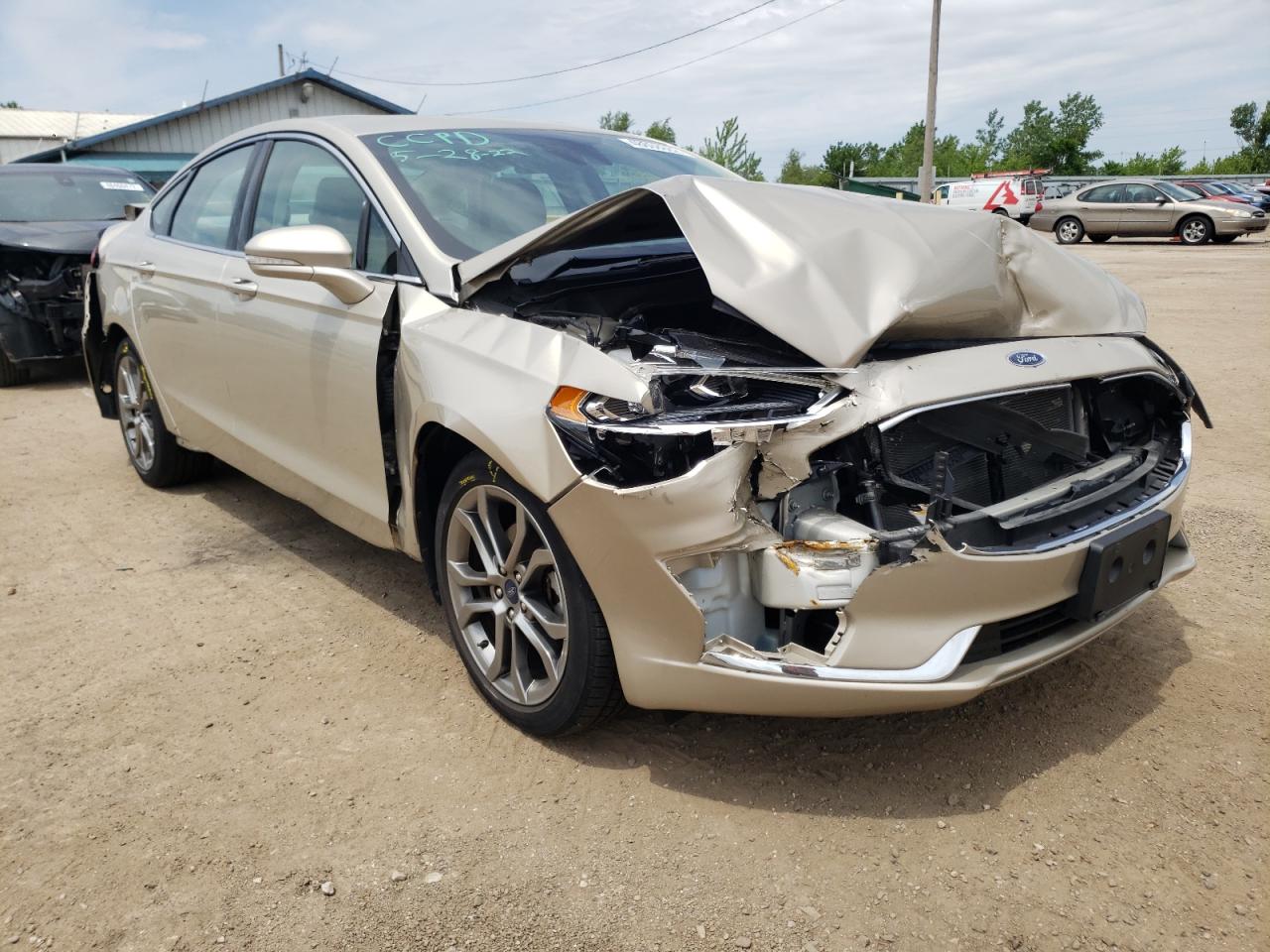 FORD FUSION 2019 3fa6p0cd3kr222383