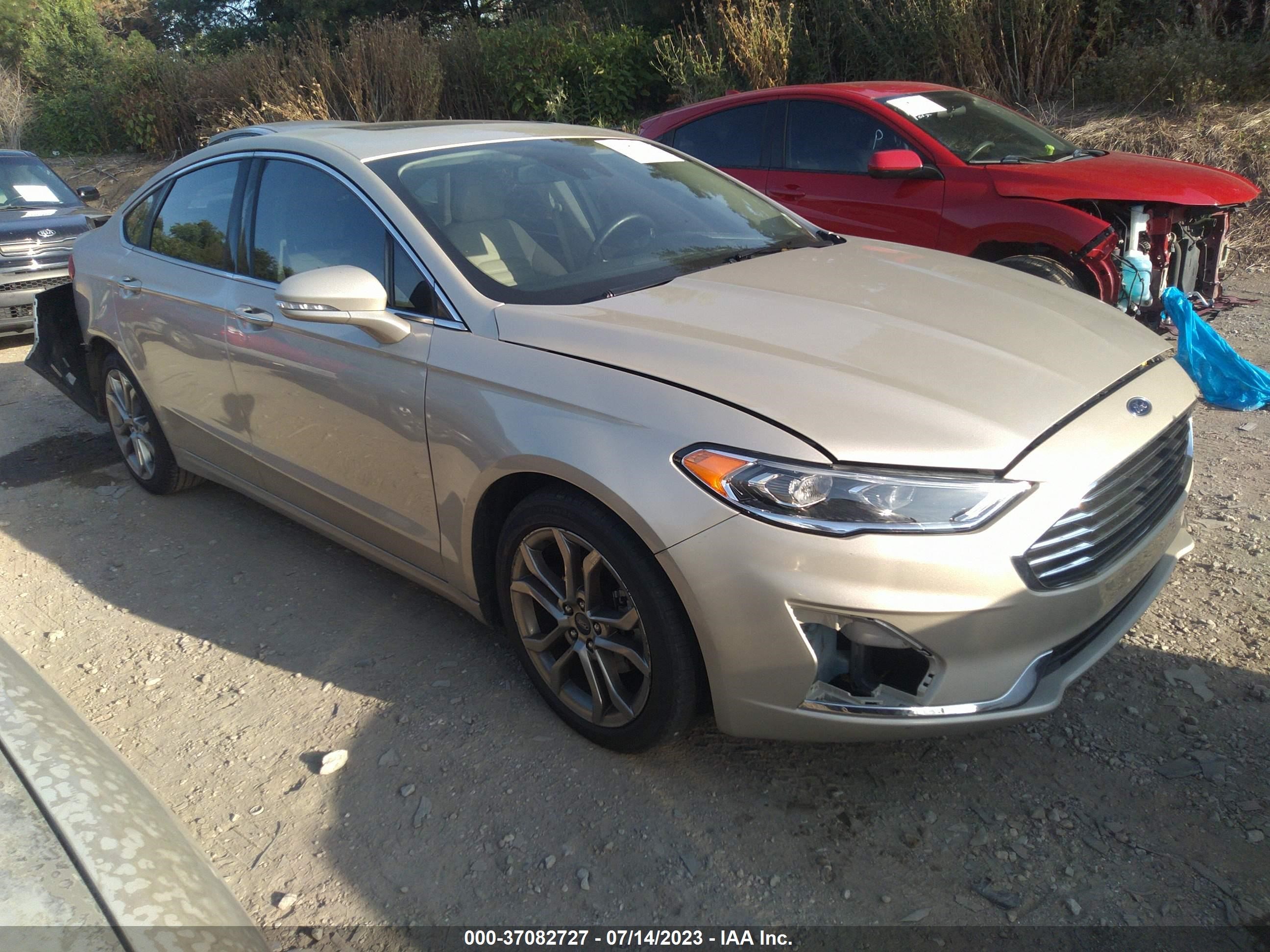 FORD FUSION 2019 3fa6p0cd9kr252987