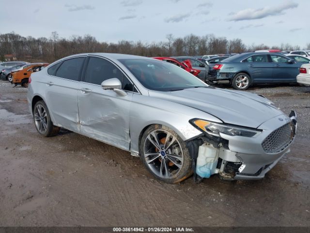 FORD FUSION 2019 3fa6p0d9xkr186623