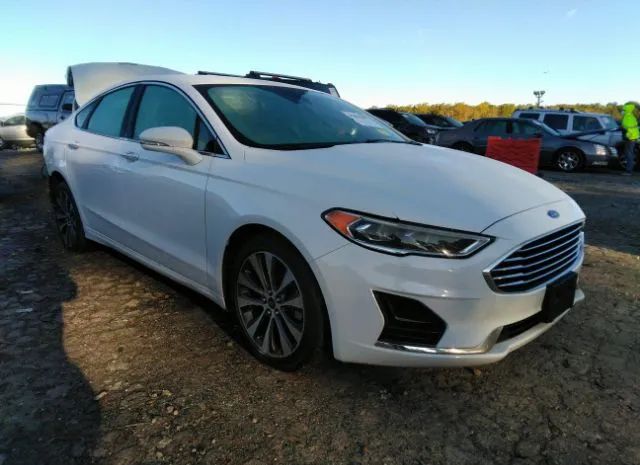 FORD FUSION 2019 3fa6p0e97kr134008