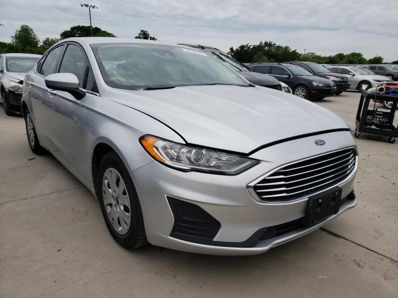 FORD FUSION S 2019 3fa6p0g70kr169761