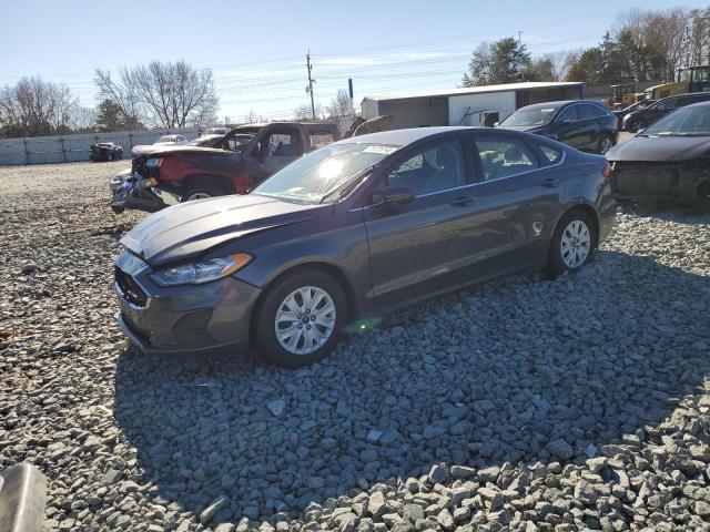 FORD FUSION S 2019 3fa6p0g70kr193168