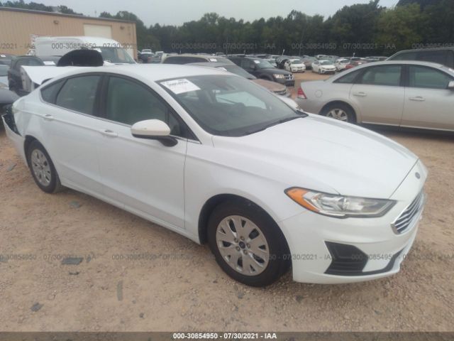 FORD FUSION 2019 3fa6p0g71kr126787