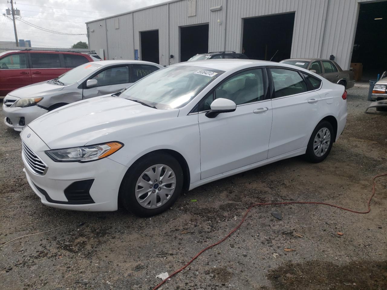 FORD FUSION 2019 3fa6p0g71kr278083