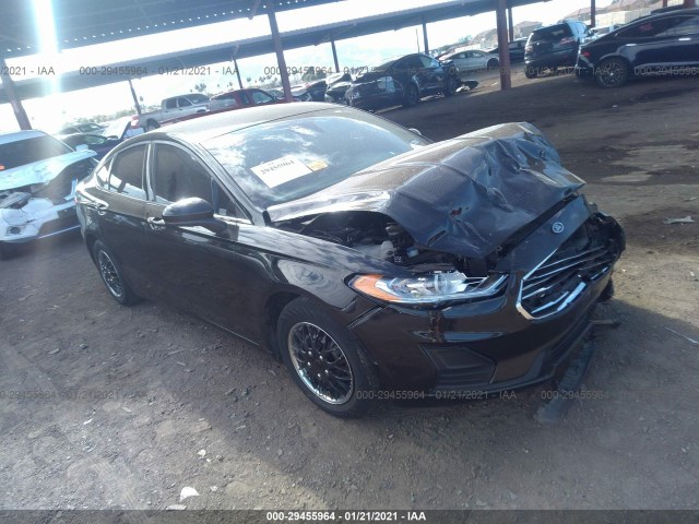 FORD FUSION 2019 3fa6p0g71kr282800