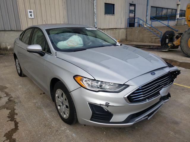 FORD FUSION S 2019 3fa6p0g72kr130251