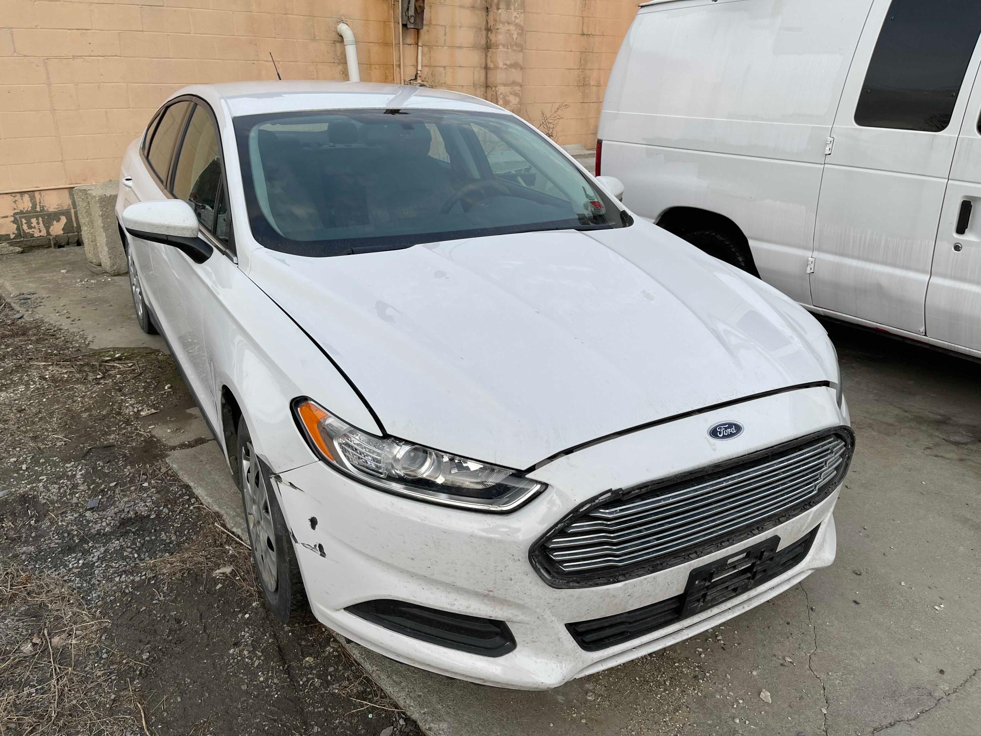 FORD FUSION S 2013 3fa6p0g73dr129967