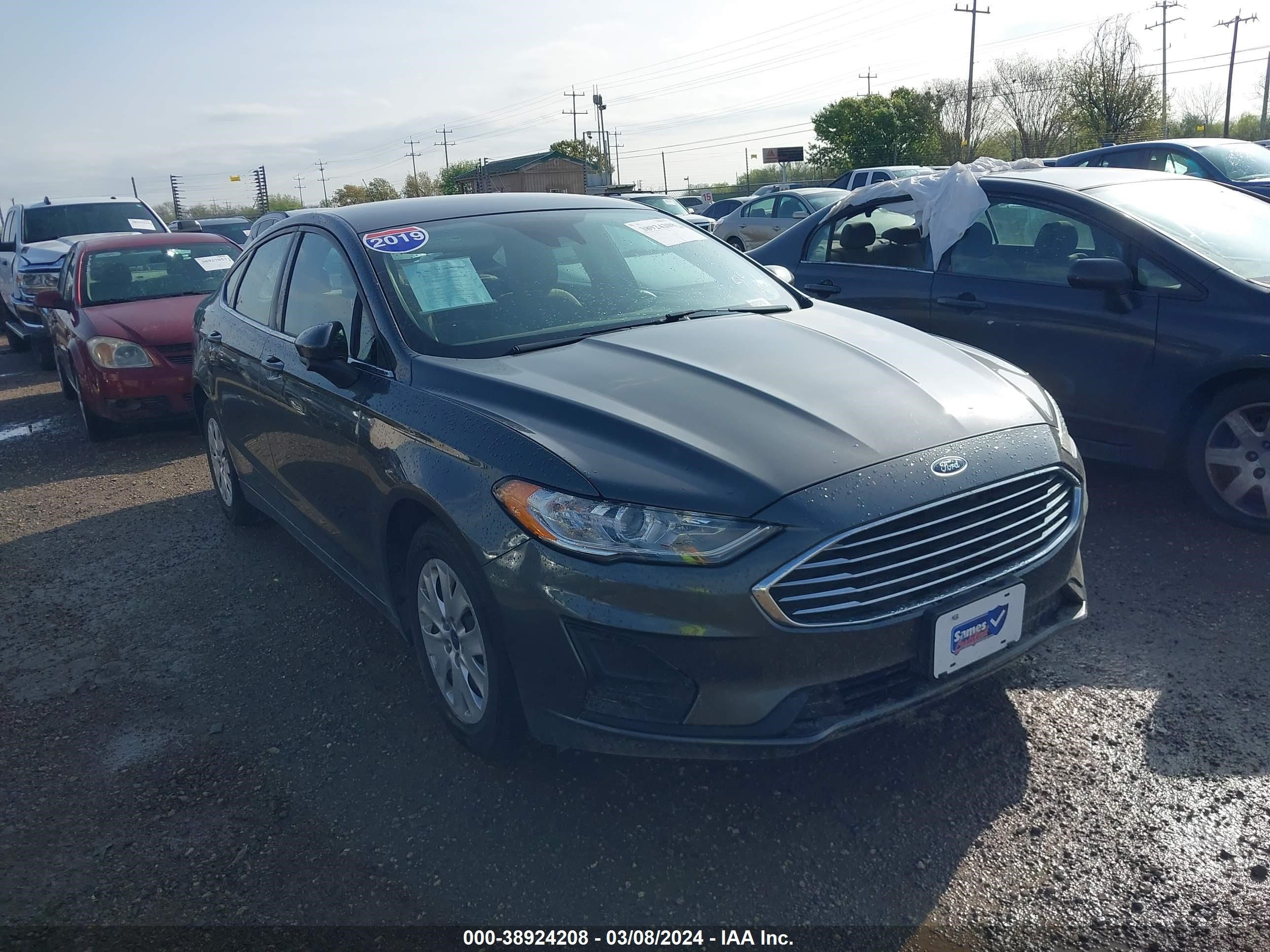 FORD FUSION 2019 3fa6p0g75kr163728