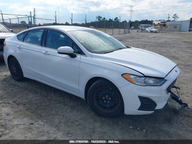 FORD FUSION 2019 3fa6p0g76kr160661