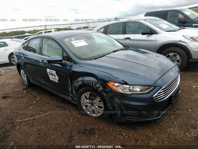 FORD FUSION 2019 3fa6p0g77kr154061