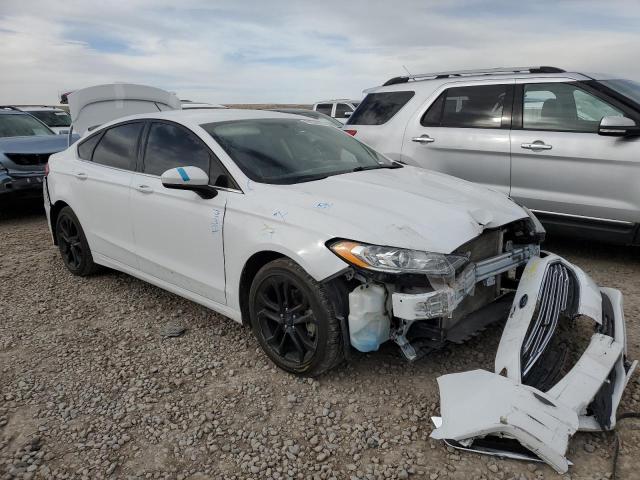 FORD FUSION SE 2018 3fa6p0h71jr277576