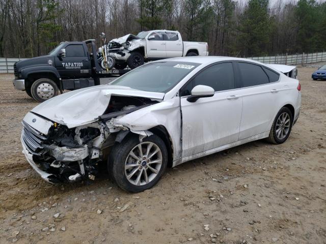 FORD FUSION SE 2017 3fa6p0h72hr137577