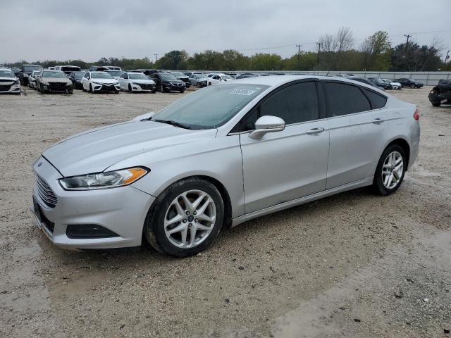 FORD FUSION SE 2014 3fa6p0h73er171815