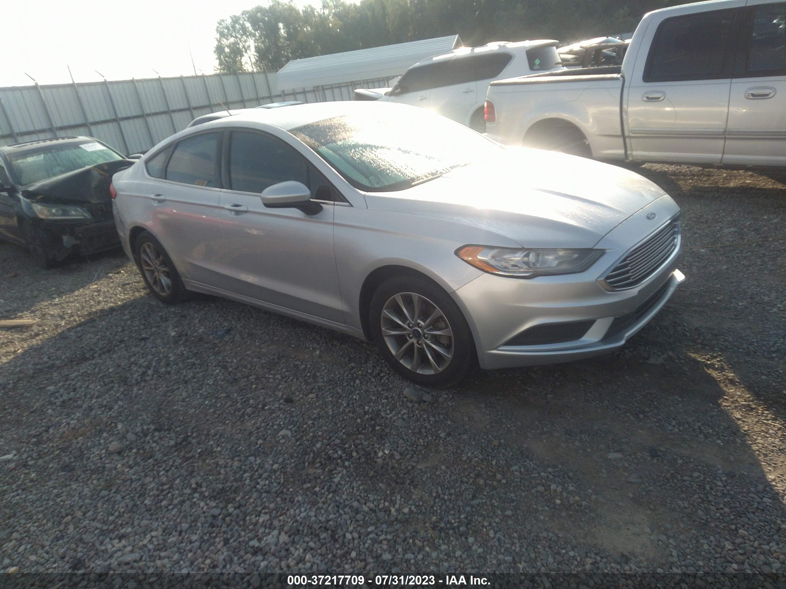 FORD FUSION 2017 3fa6p0h73hr382792