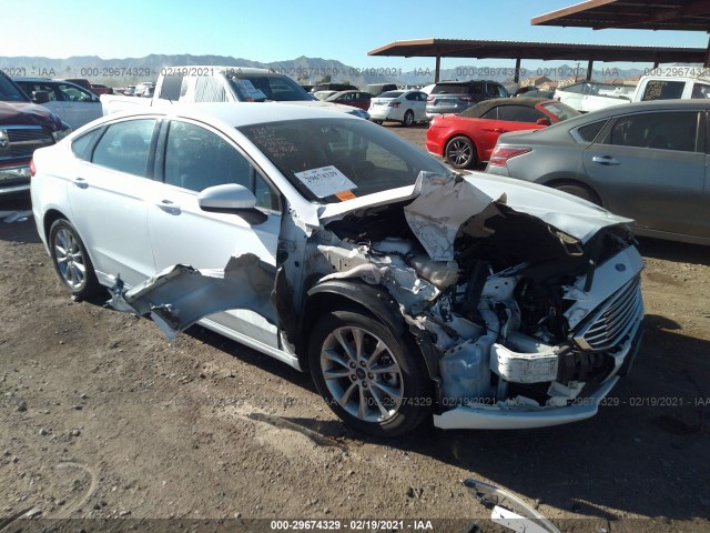 FORD FUSION 2017 3fa6p0h75hr171352