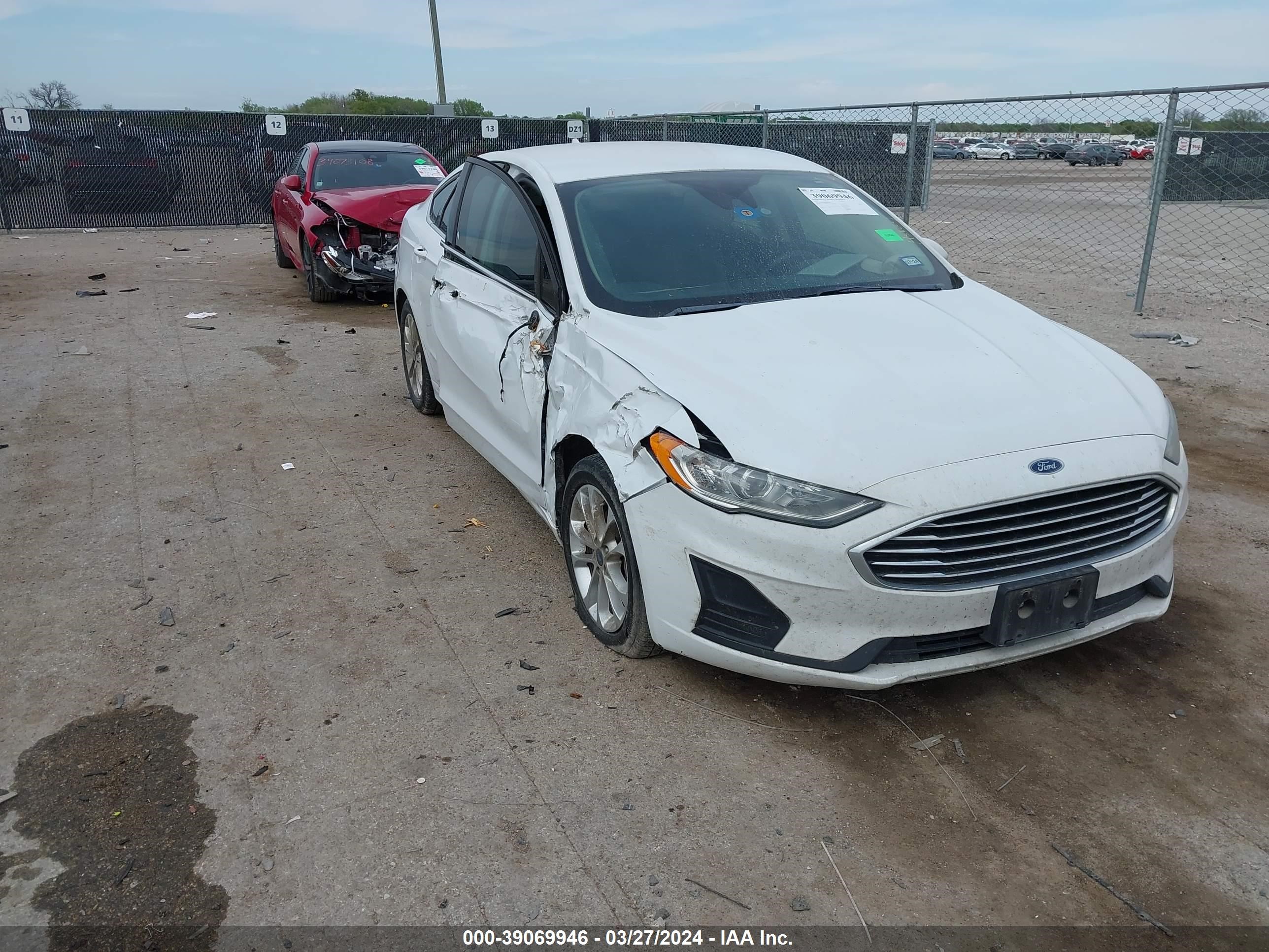 FORD FUSION 2019 3fa6p0hd0kr198648