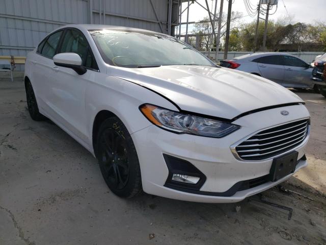 FORD FUSION SE 2019 3fa6p0hd1kr215487