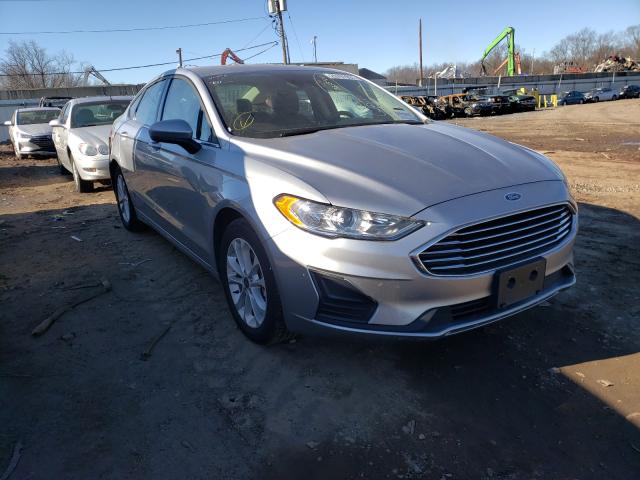 FORD FUSION SE 2020 3fa6p0hd1lr135950