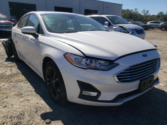 FORD FUSION SE 2020 3fa6p0hd1lr223137