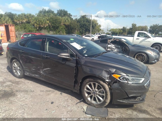 FORD FUSION 2017 3fa6p0hd3hr404974