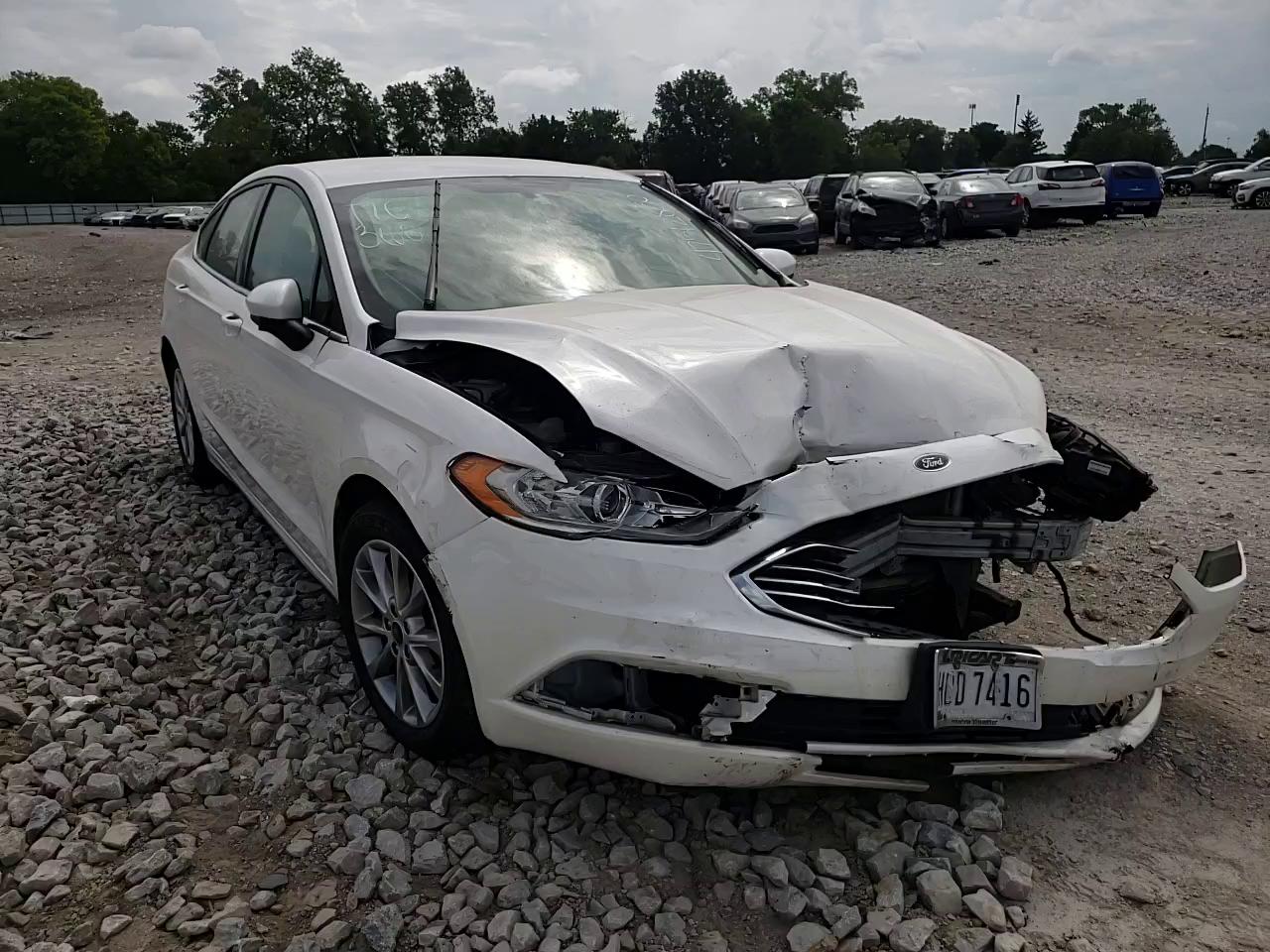 FORD FUSION SE 2017 3fa6p0hd4hr348317