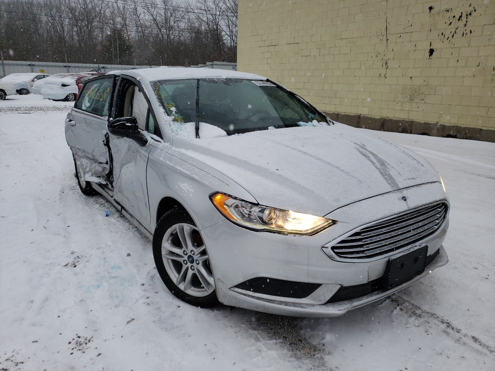 FORD FUSION SE 2018 3fa6p0hd4jr145594