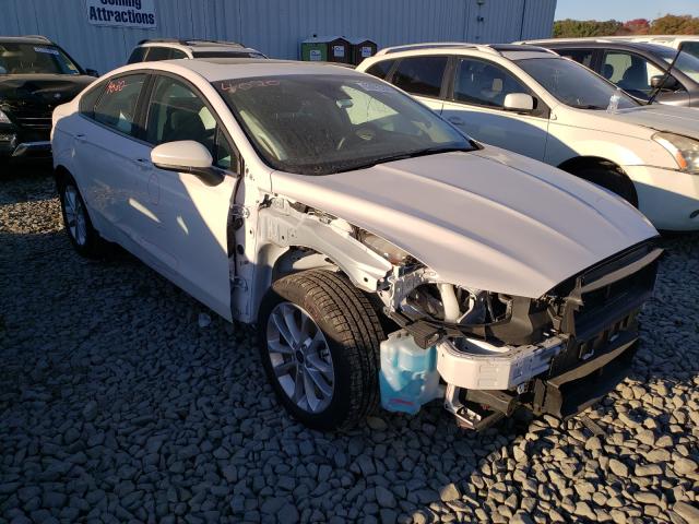 FORD FUSION SE 2020 3fa6p0hd8lr101195