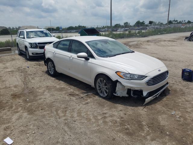 FORD FUSION SE 2020 3fa6p0hdxlr143027