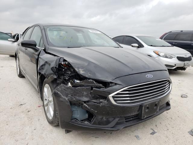 FORD FUSION SE 2019 3fa6p0lu0kr110088