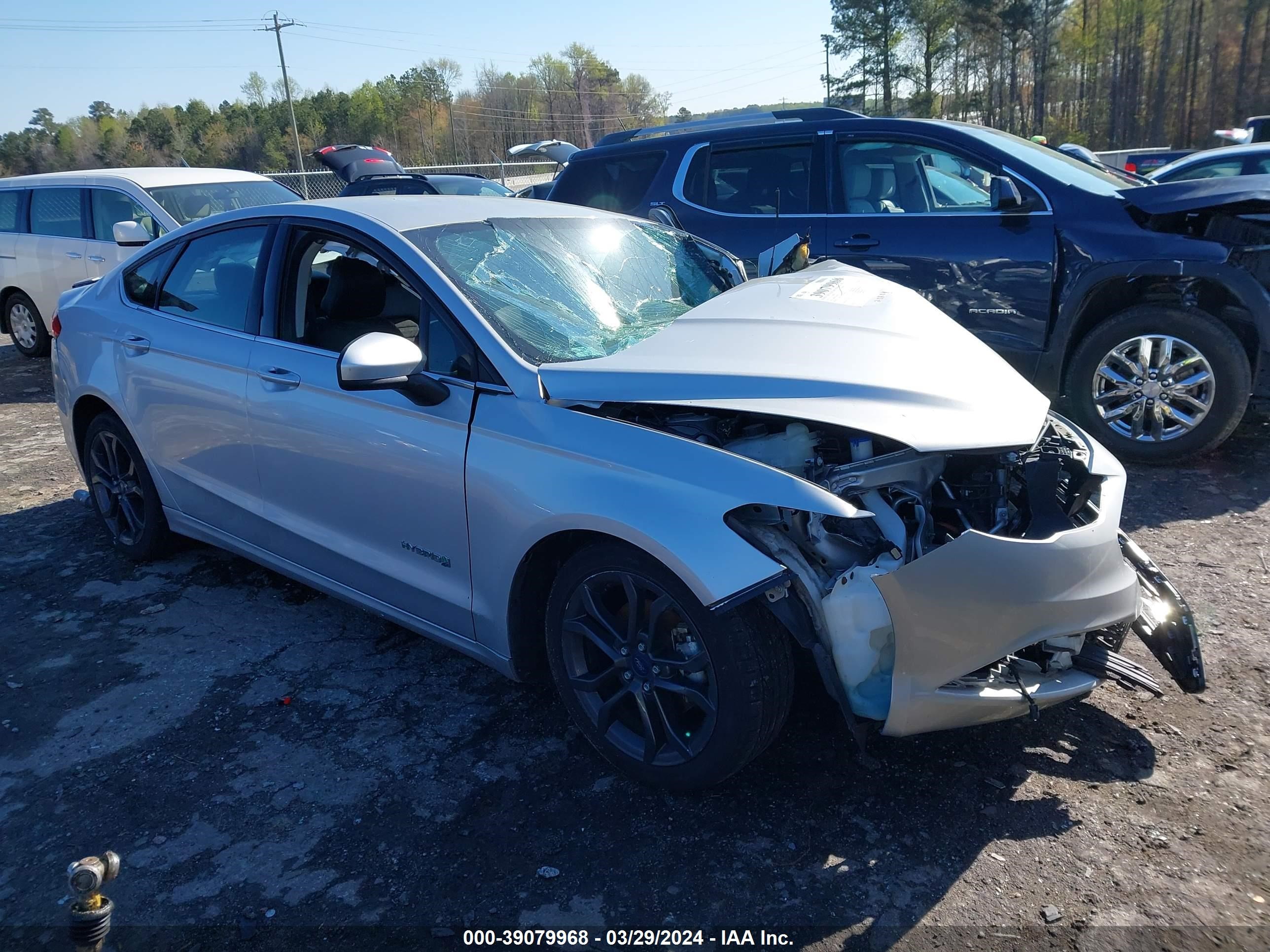 FORD FUSION 2018 3fa6p0lu1jr101821