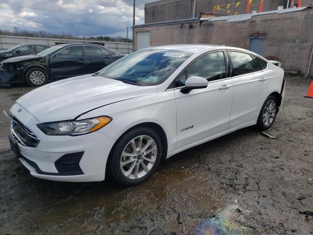 FORD FUSION SE 2019 3fa6p0lu1kr109533