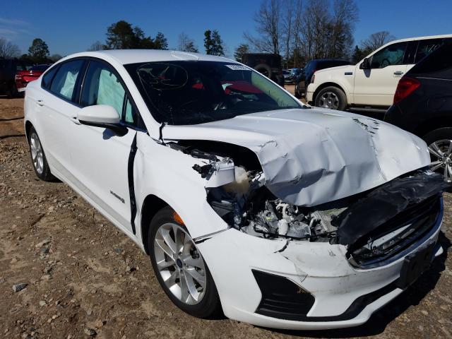 FORD FUSION SE 2019 3fa6p0lu1kr206988