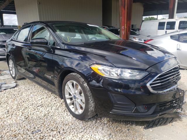 FORD FUSION SE 2019 3fa6p0lu1kr261795