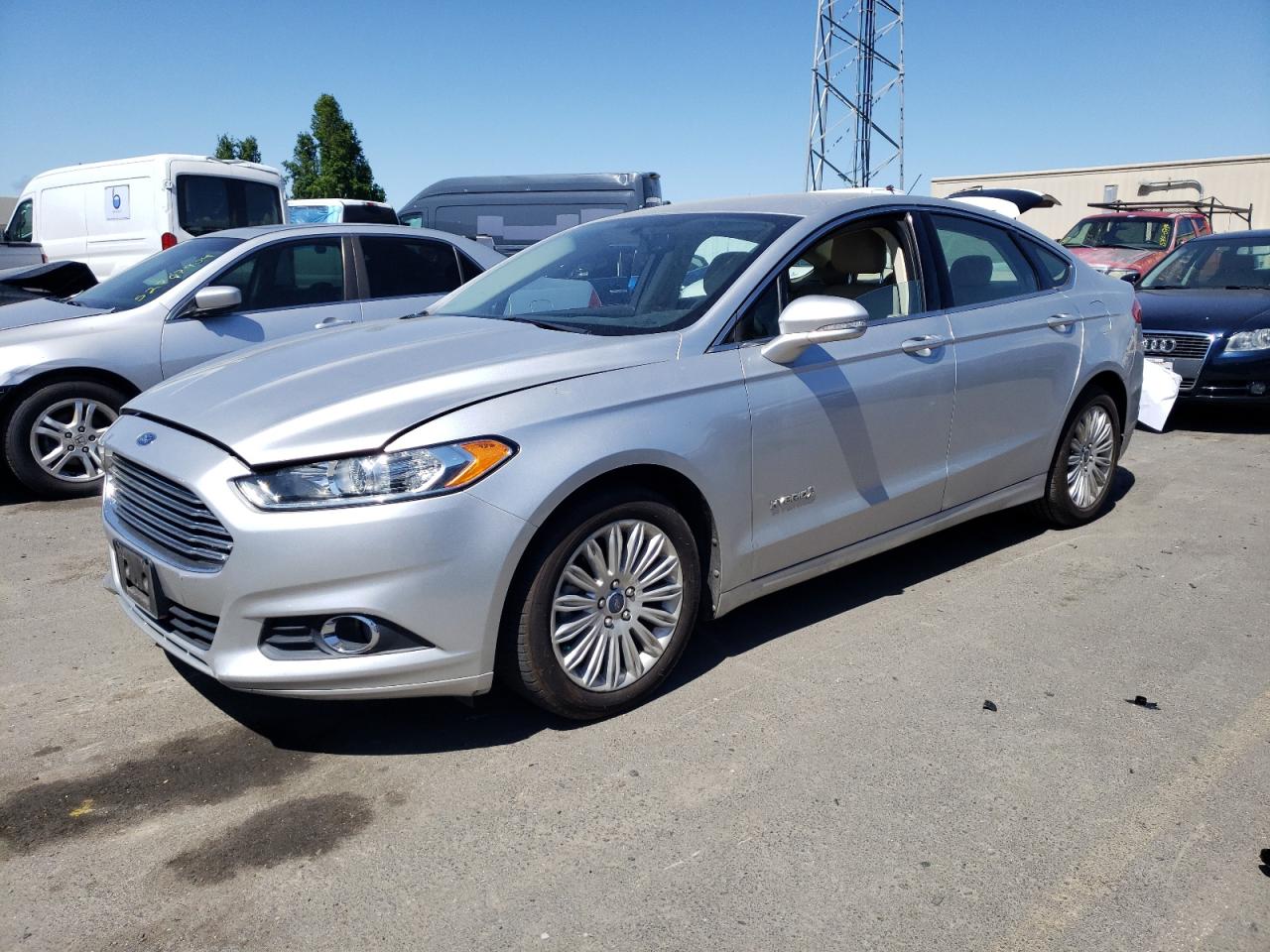 FORD FUSION 2013 3fa6p0lu2dr219526