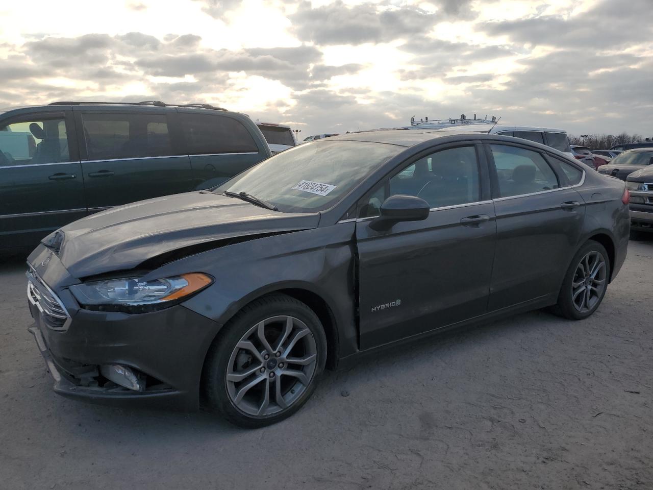 FORD FUSION 2017 3fa6p0lu2hr233562