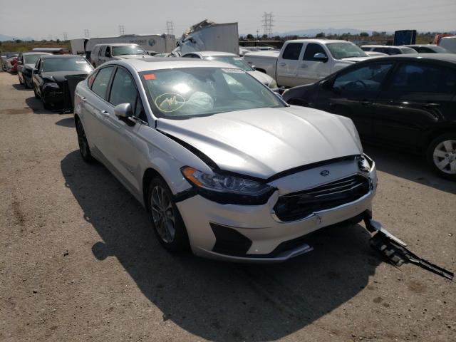 FORD FUSION SE 2019 3fa6p0lu2kr182930