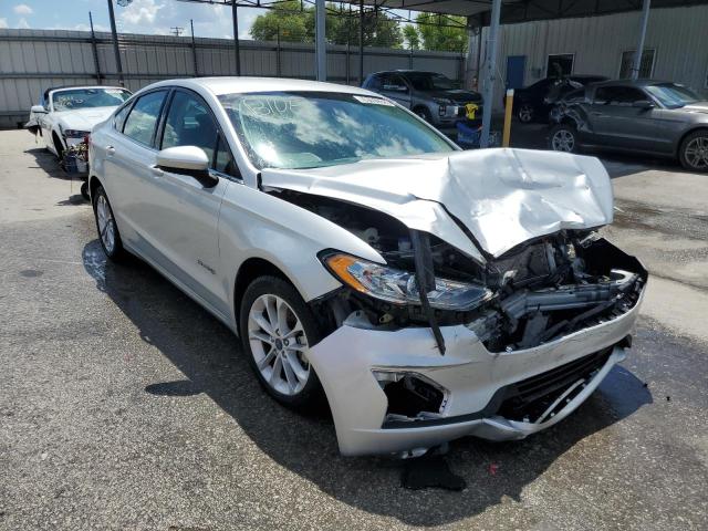 FORD FUSION SE 2019 3fa6p0lu2kr261806