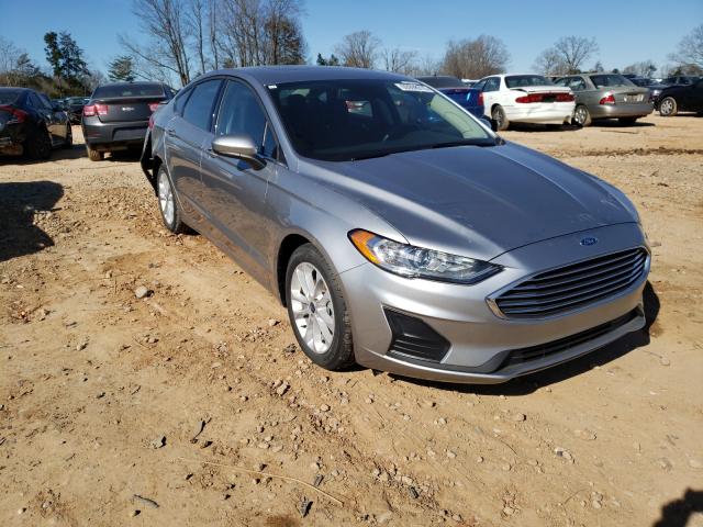 FORD FUSION SE 2020 3fa6p0lu2lr222649