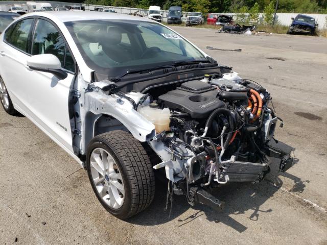 FORD FUSION SE 2019 3fa6p0lu3kr205972