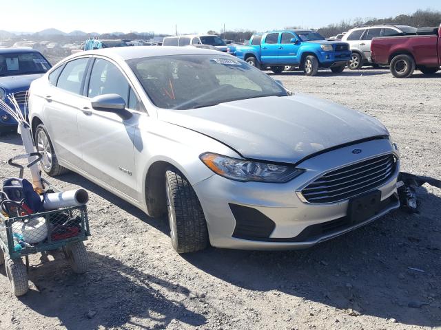 FORD FUSION SE 2019 3fa6p0lu3kr257764