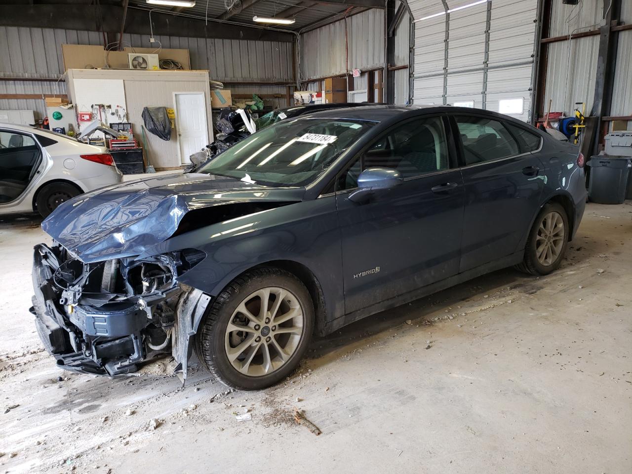 FORD FUSION 2019 3fa6p0lu3kr274368