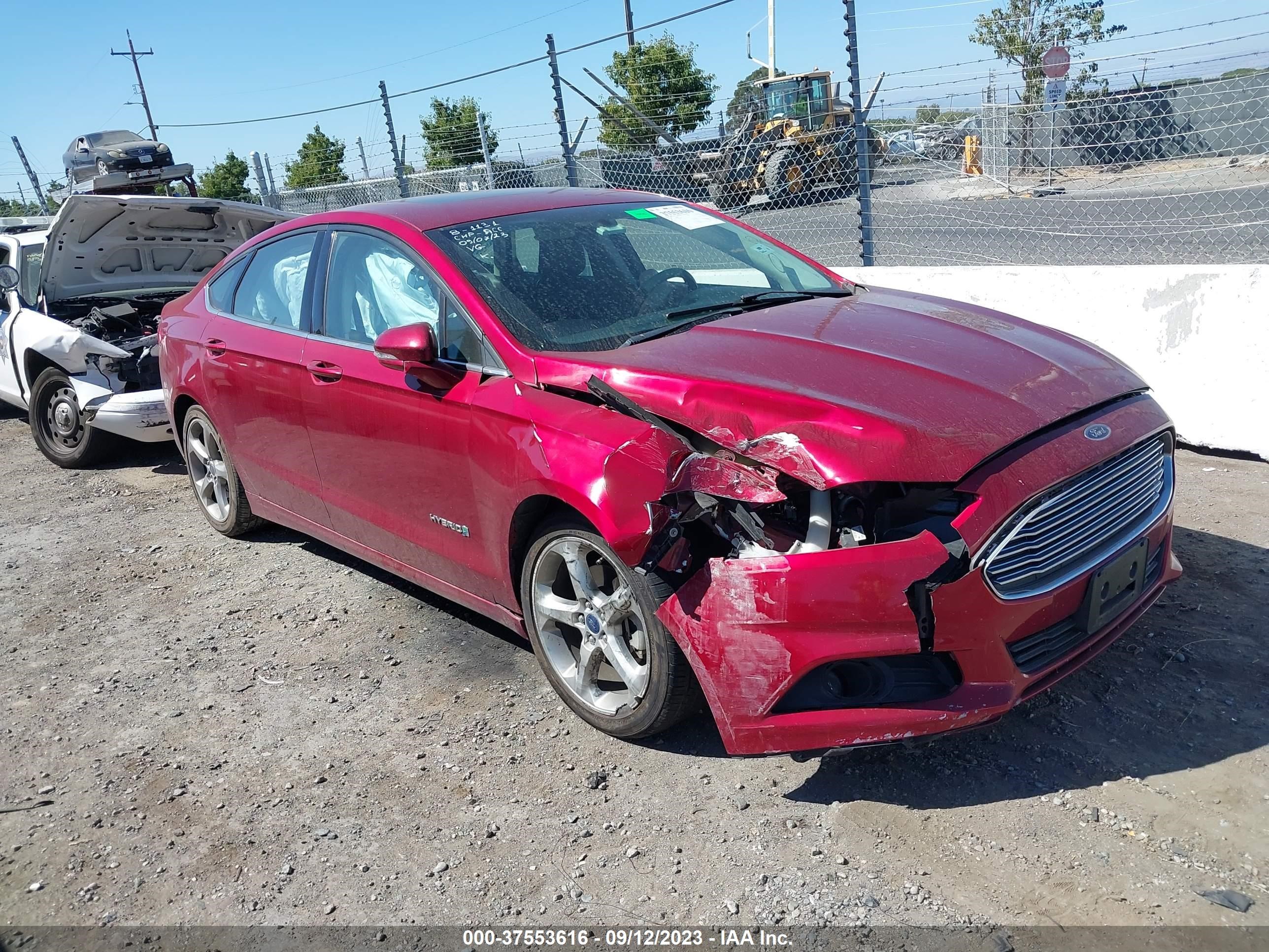 FORD FUSION 2014 3fa6p0lu4er366304