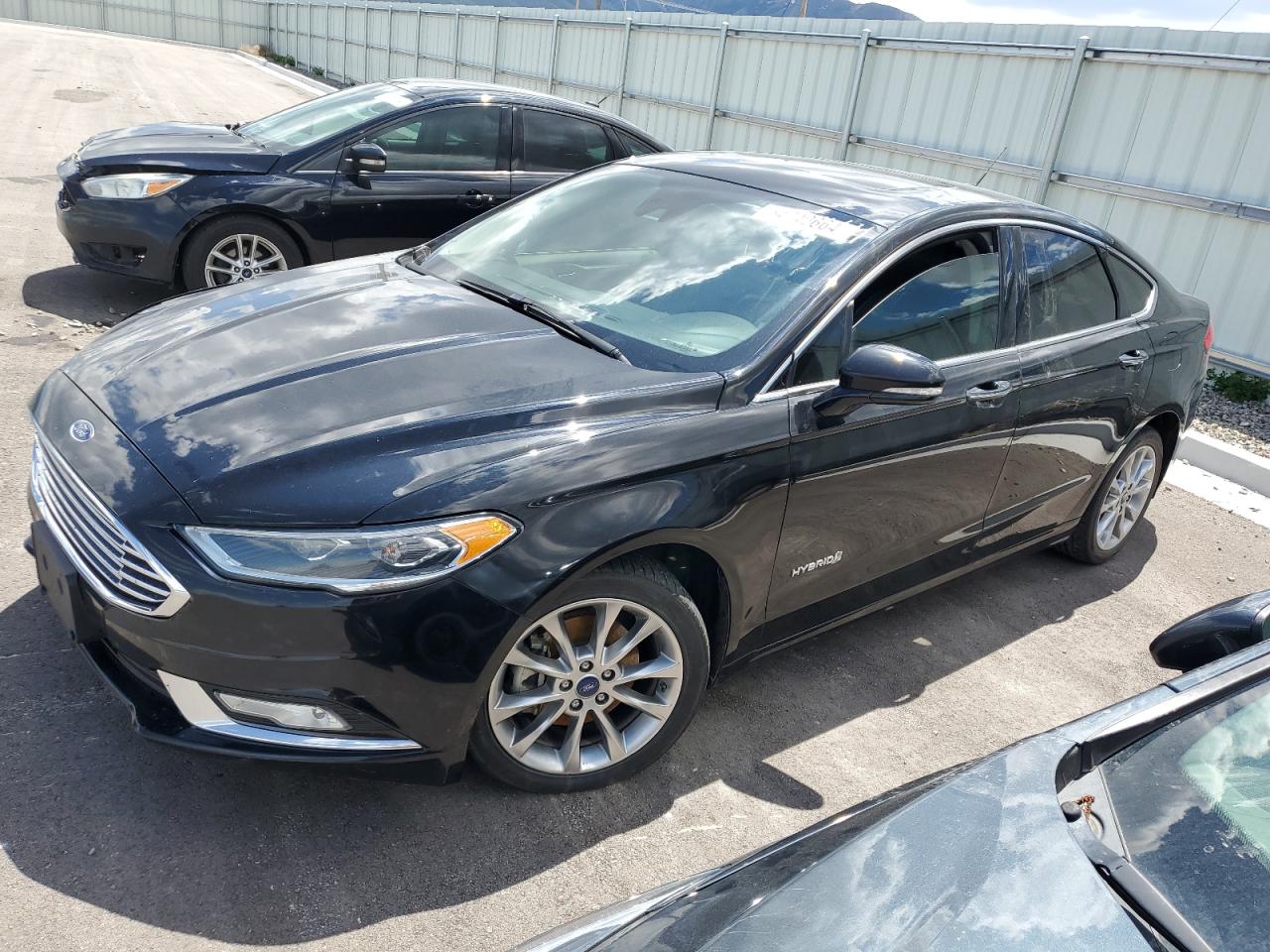 FORD FUSION 2017 3fa6p0lu4hr241758