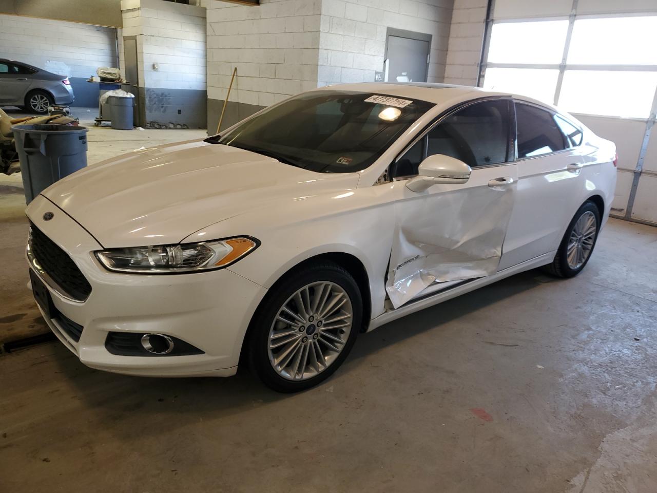 FORD FUSION 2013 3fa6p0lu6dr302392