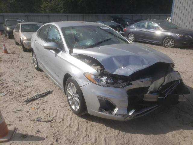 FORD FUSION SE 2019 3fa6p0lu7kr206090