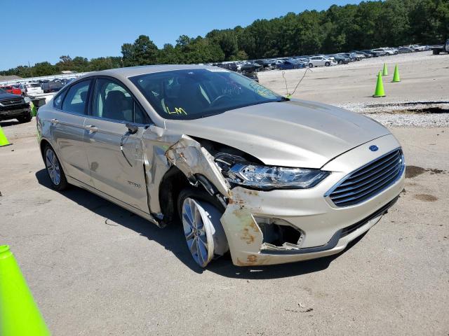 FORD FUSION SE 2019 3fa6p0lu7kr264040