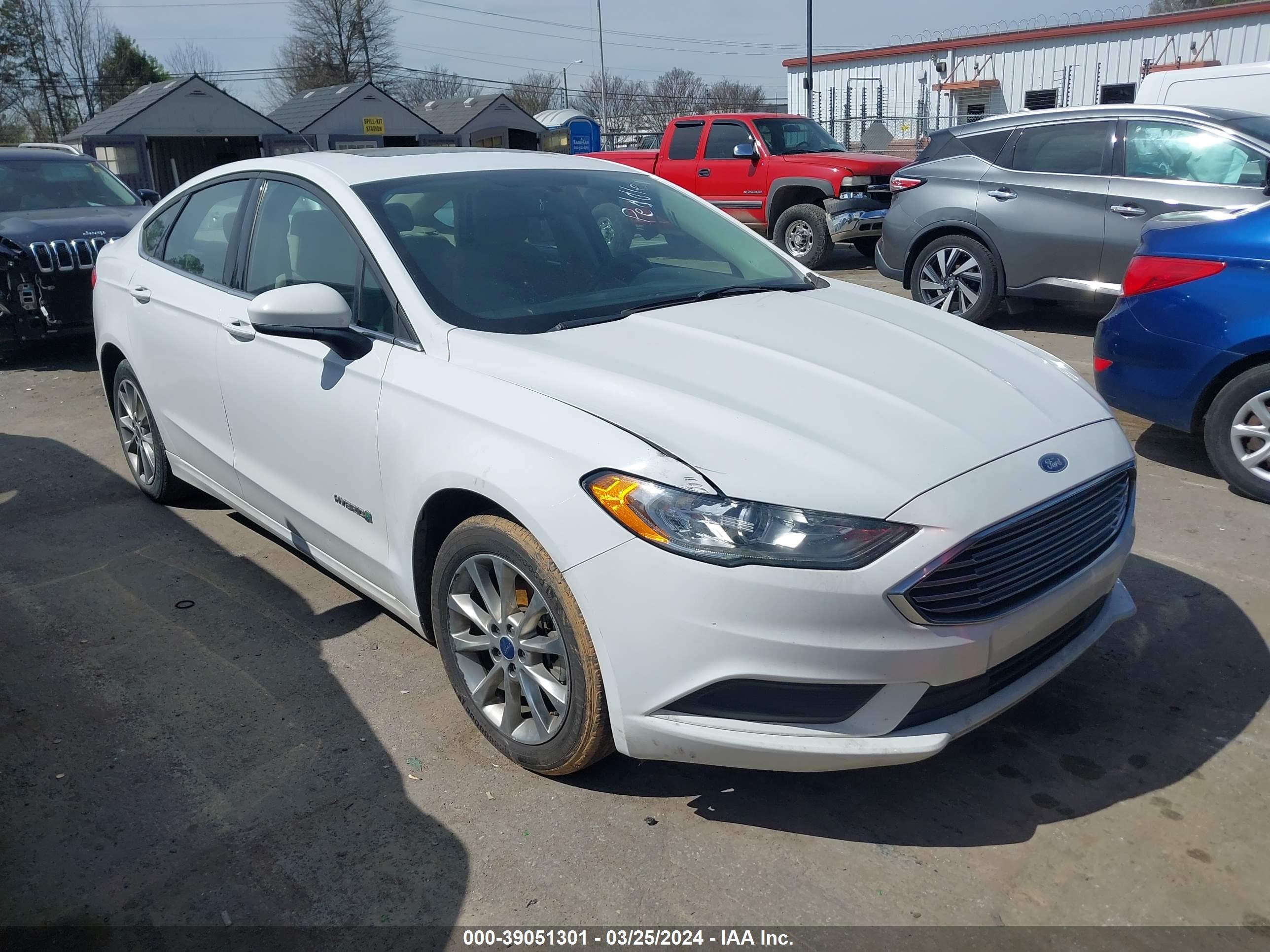 FORD FUSION 2017 3fa6p0lu8hr314663