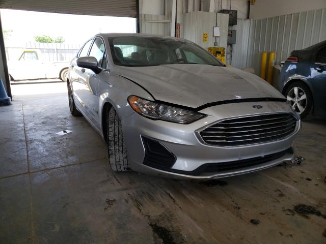 FORD FUSION SE 2019 3fa6p0lu8kr187534