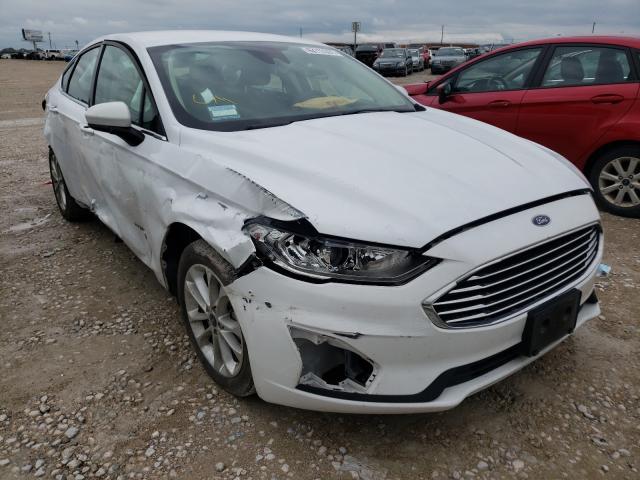 FORD FUSION SE 2019 3fa6p0lu8kr205384