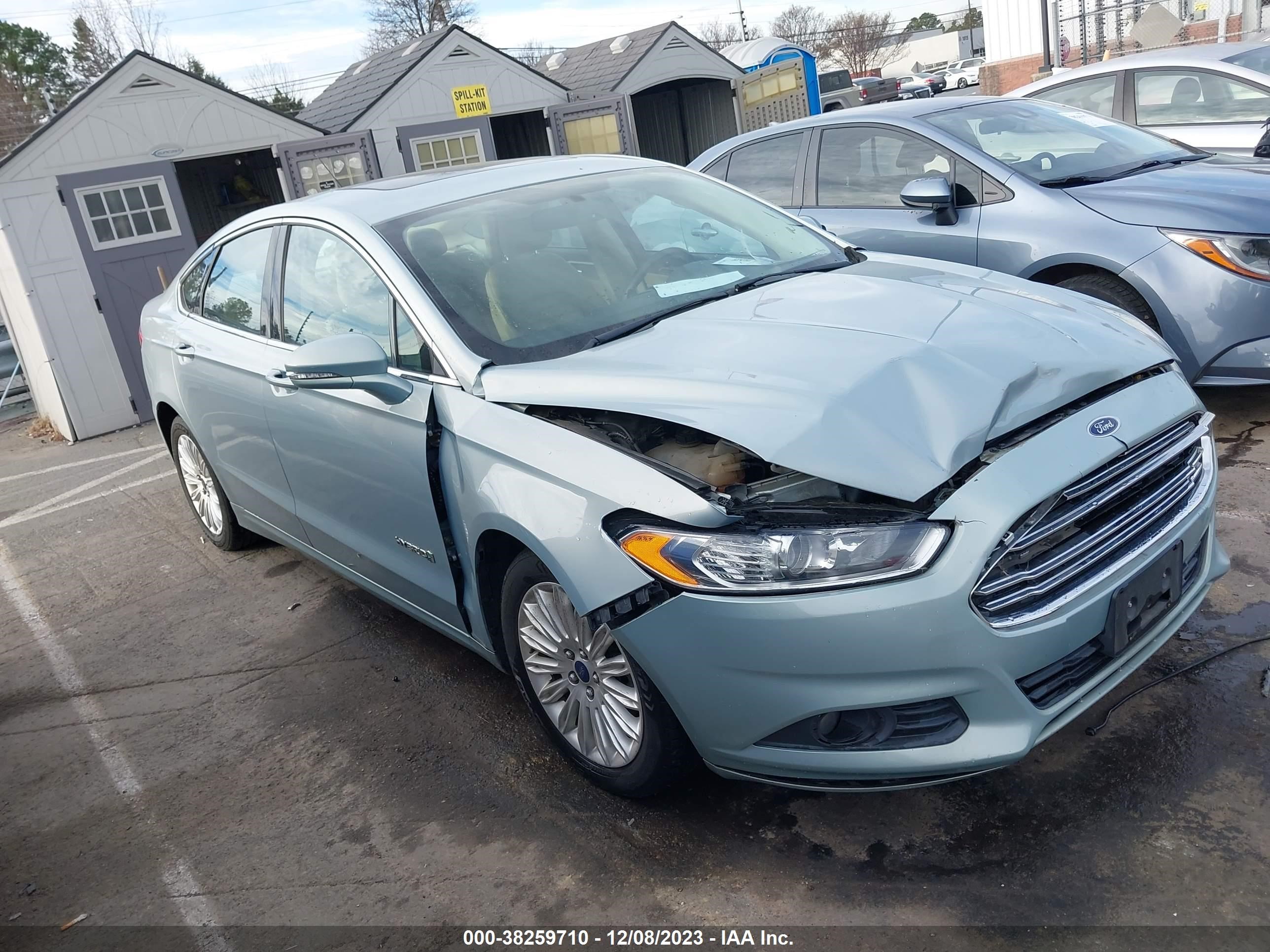 FORD FUSION 2013 3fa6p0lu9dr317923